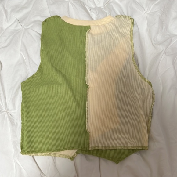 Green fairy core sleeveless top - Picture 2 of 2